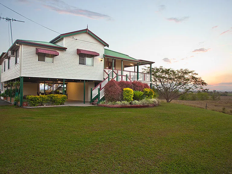 Family-sized Queenslander