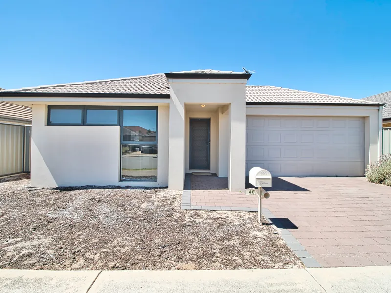 GREAT TIME TO BUY! Ideal low maintenance home!
