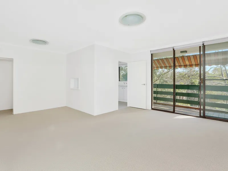 2 Bedroom Apartment in Great Location