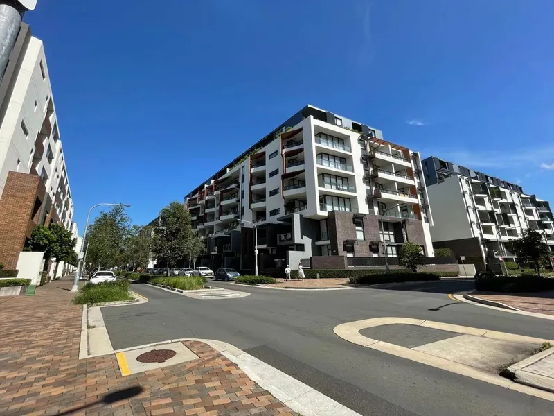 Forest Lodge fully furnished 2 bedroom with 1 compartment room apartment for rent