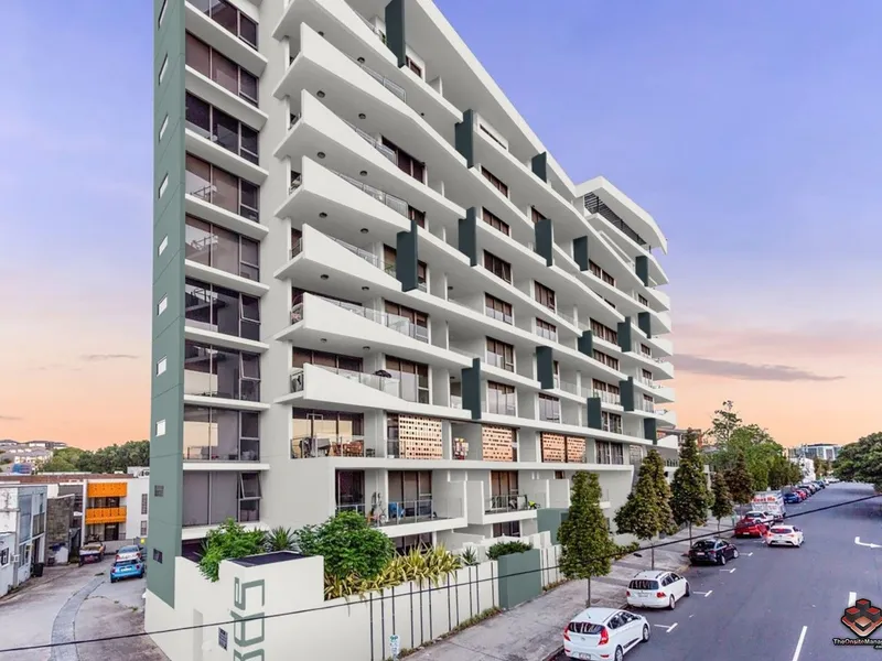 CODE APARTMENTS. 2 BEDROOM 2 BATHROOMS 1 CAR. UNFURNISHED. First inspection today 4.00pm