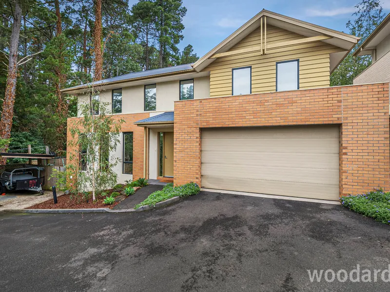 A Breathtaking Home That’s Both Prestigious And Private.