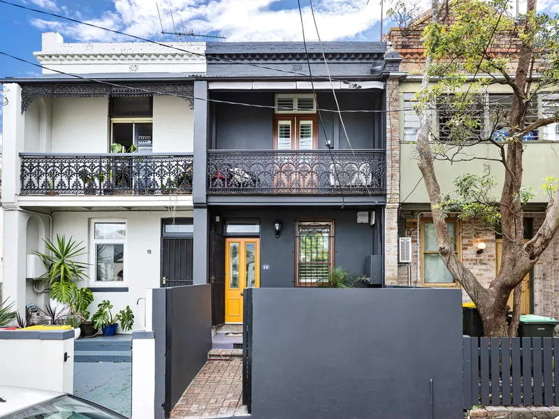 Attractive terrace that radiates warmth and charm