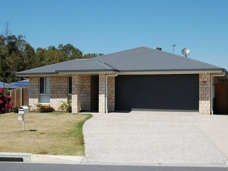 UNDER CONTRACT WITH JESS NGUYEN TEAM