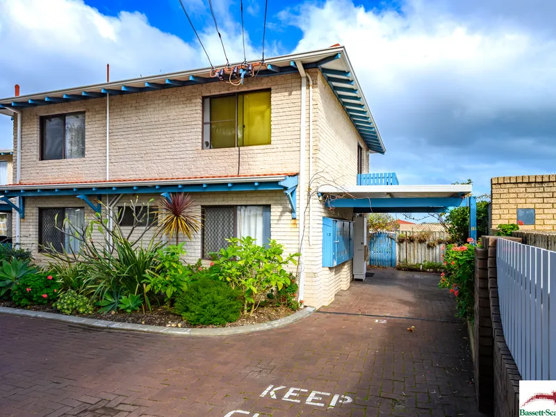 FANTASTIC LIFESTYLE AT YOUR FINGERTIPS