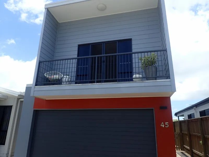 SPLIT LEVEL HOME IN PERFECT LOCATION