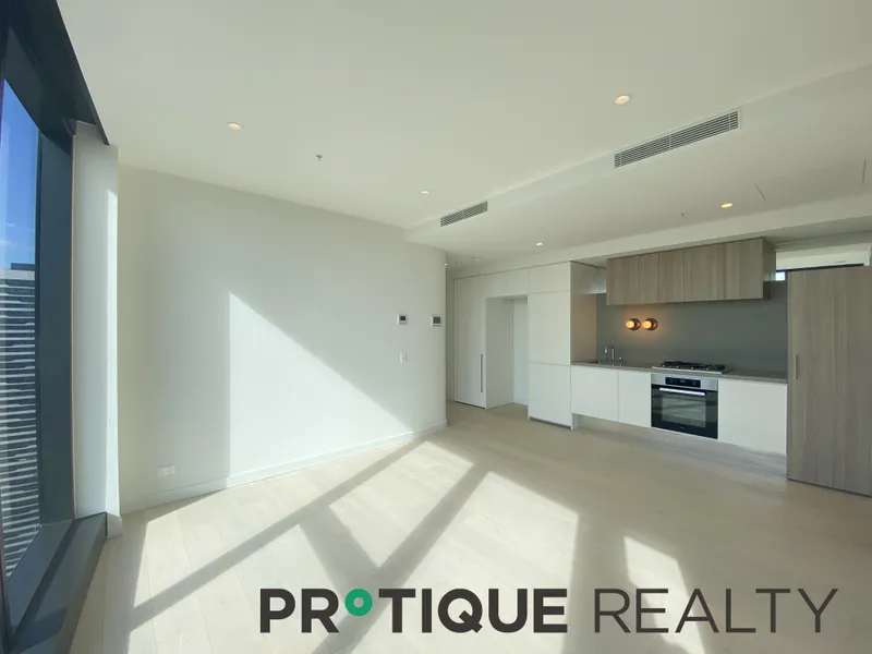 Brand New Unfurnished 2 Bedroom and 2 Bathroom Apartment at Queens Place