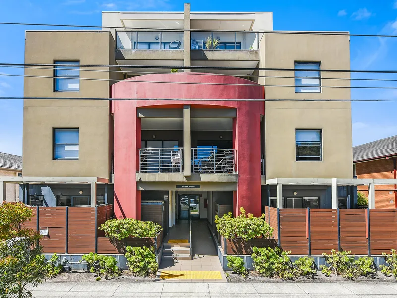 listedAS - Family-Friendly Apartment with Great Walkability