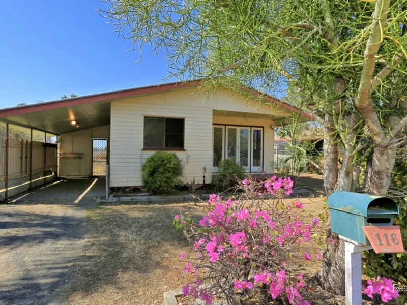 REDUCED TO SELL! Perfect Entry Level Renovator!