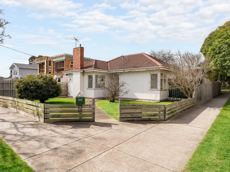 Ready for a New Generation in a Prime Family Location