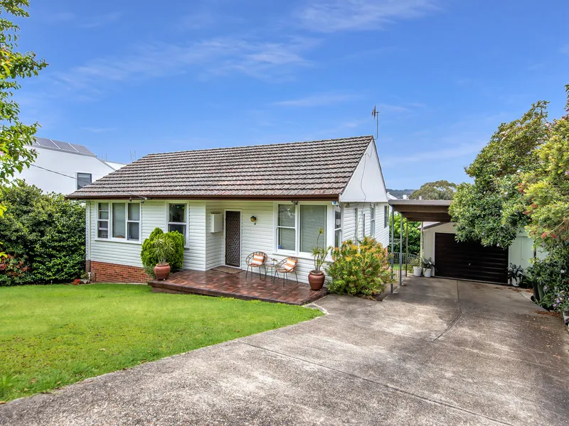 Multiple Living Spaces and a Family-Friendly Location