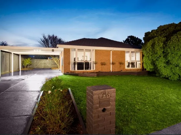 Modern Styling with Poolside Oasis