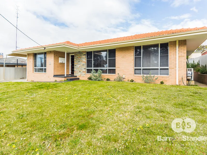 RENOVATED AND READY TO GO!!