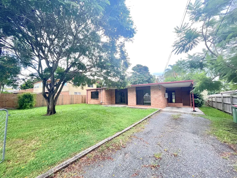 Ready to move in - Accepting applications prior viewing