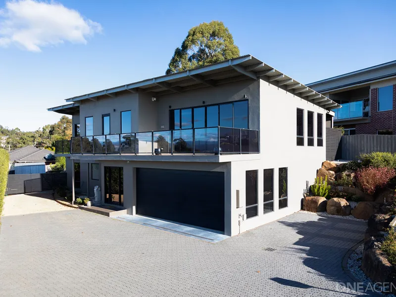 Modern Design with Breathtaking Views!