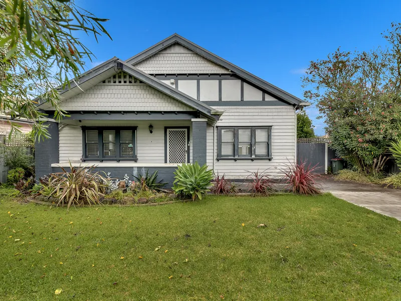 Renovated Californian Bungalow in a Great Locale on 730sqm