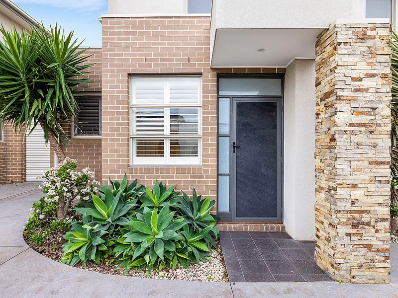 Ultra-Convenient Living with Sophisticated Design