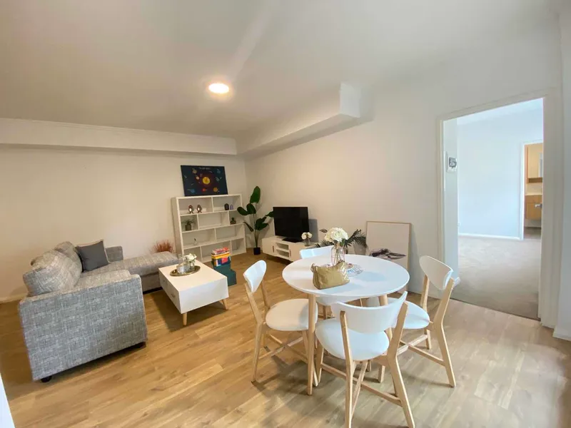 Spacious 2 Bedrooms apartment for rent