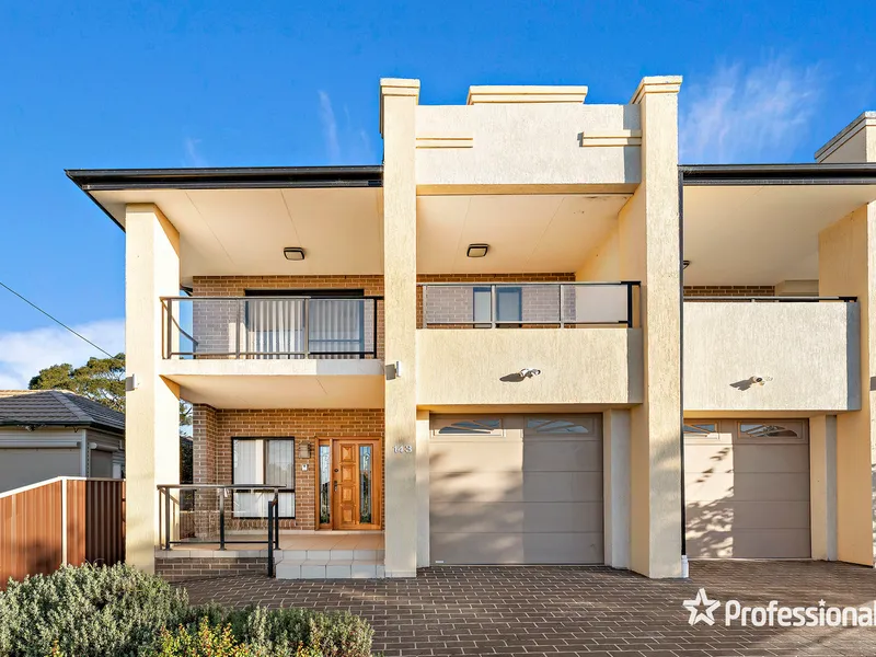 Style & Comfort in Prime Location!