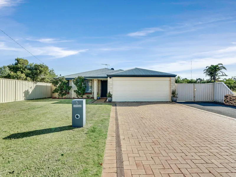 Stunning South Bunbury Home