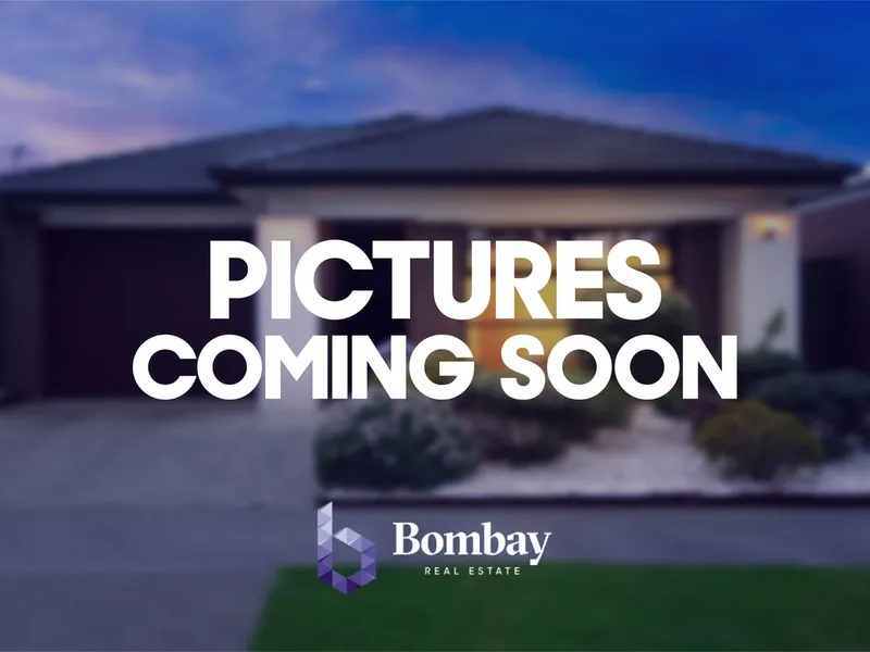 Luxurious Family Living in Craigieburn!