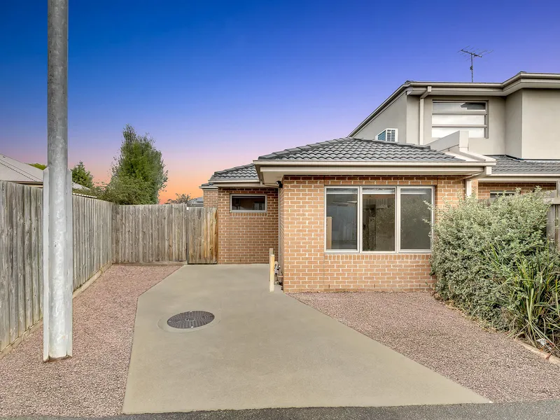 Great Family home in Prime Location!