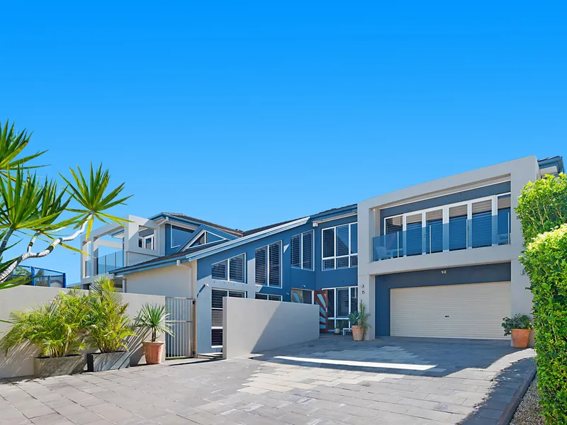 Modern Australian Coastal Home with Inspiring Views and all the Space you Need