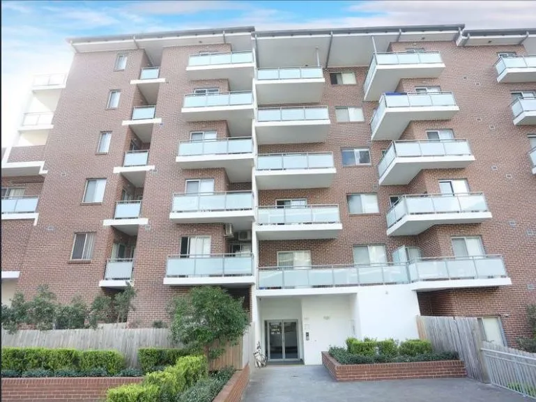 3 Bed Unit..