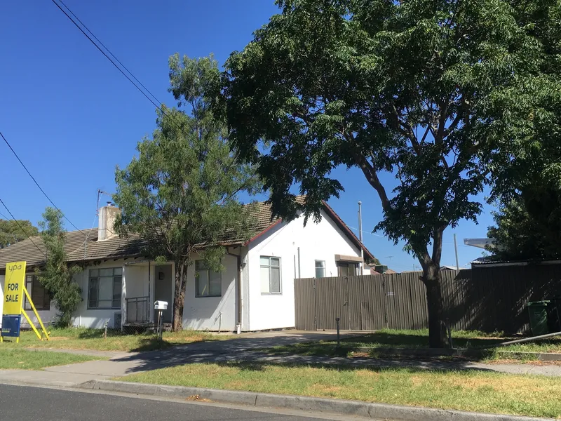 ATTENTION BUILDERS AND INVESTORS ! A PROJECT SIDE BY SIDE NOT TO BE MISSED