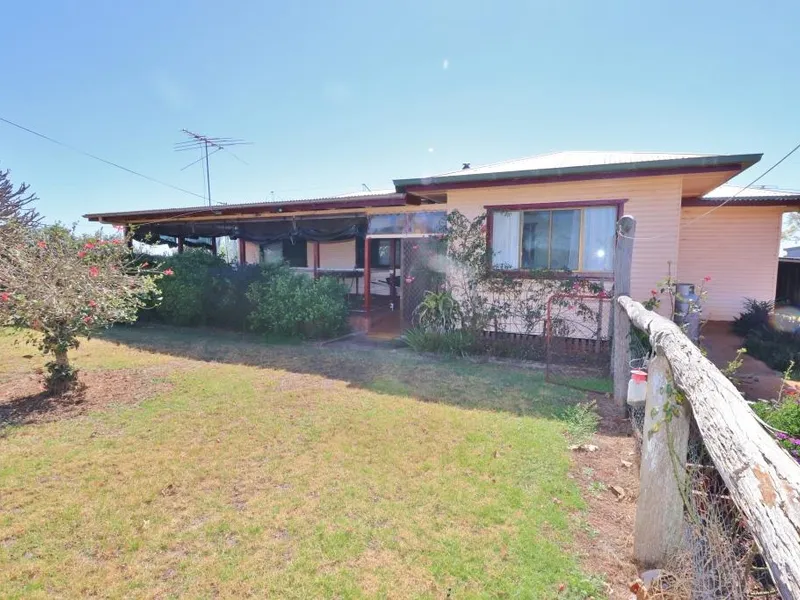 1 ACRE WITH RURAL VIEWS