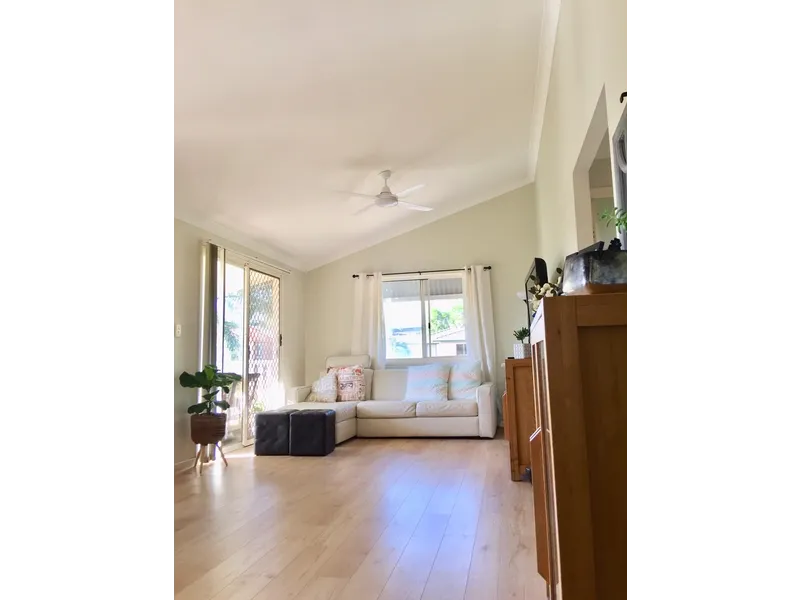 UNDER APPLICATION - GREAT FAMILY HOME IN AN ELEVATED POSITION!!