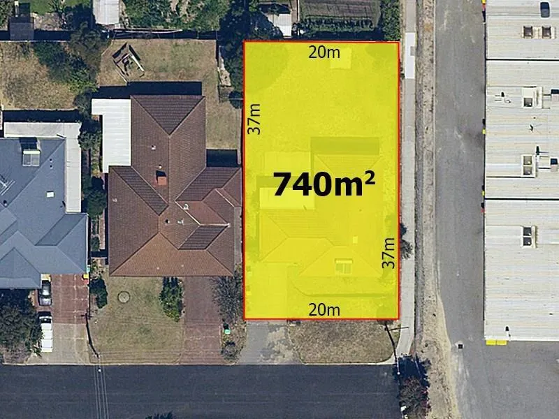 ****SECOND CHANCE******* POTENTIAL DUPLEX SITE ON 740sqm ,ZONED R25