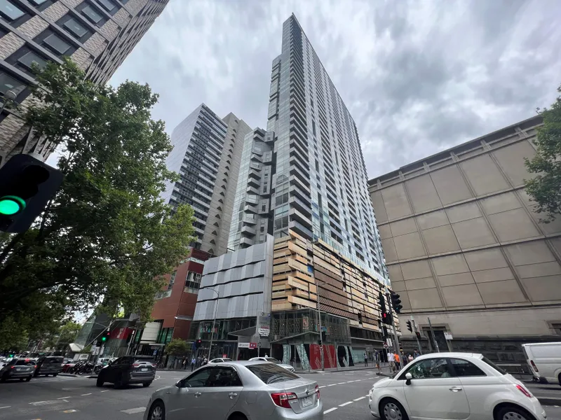 Sensational City Living! One Bedroom Apartment In The QV!!