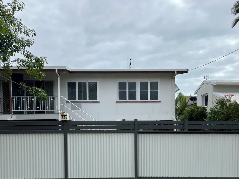 IDEALLY LOACTED IN PIMLICO