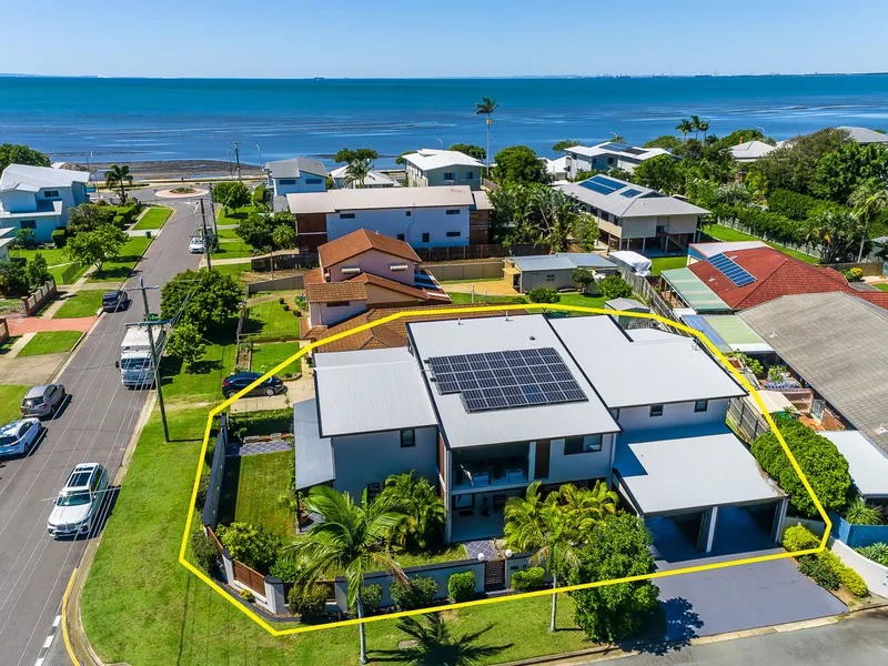 WATER VIEWS ON EIGHTEENTH