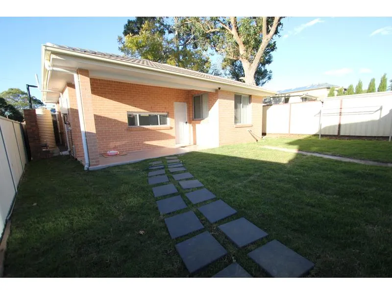 3 Bedrooms 2 Bathrooms, Near new