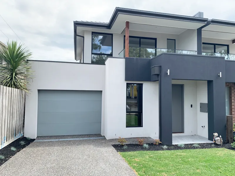 Executive Living – 38 Sq TOWNHOUSE