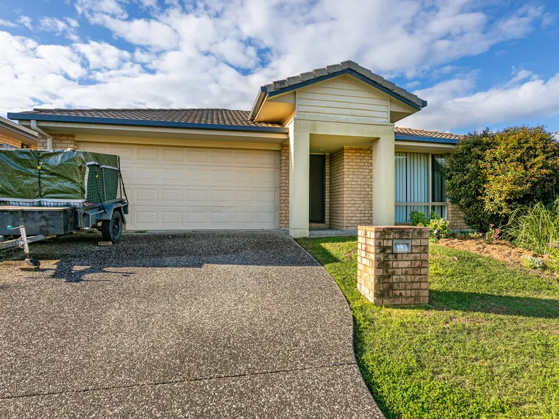 WONDERFUL LOW MAINTENANCE FAMILY HOME IN MORAYFIELD