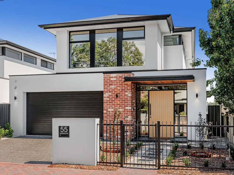 The ultimate in luxury living finished to Perfection