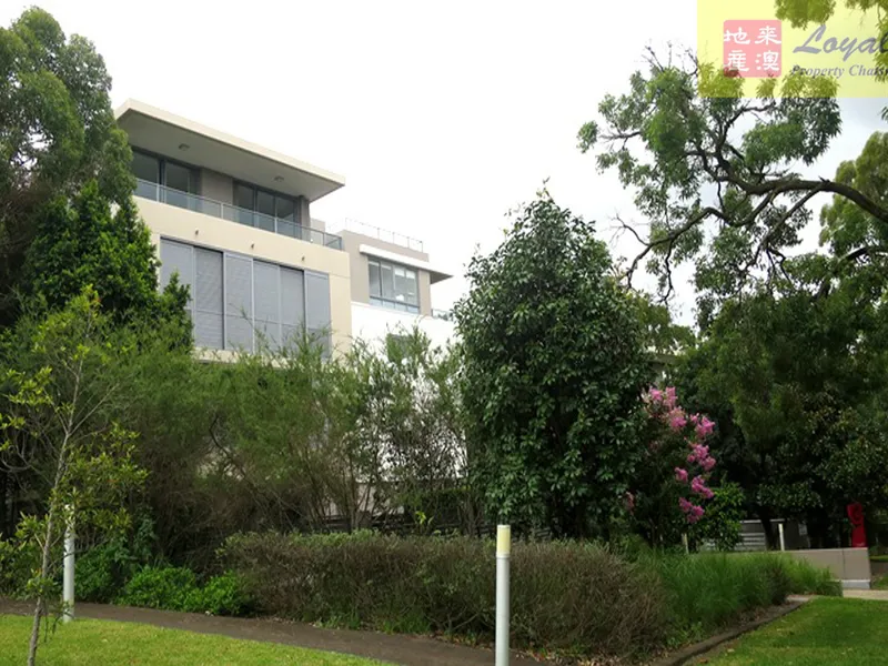 Modern Double Storey 2 Bedroom Plus Study Area Apartment Located In Lindfield For Lease