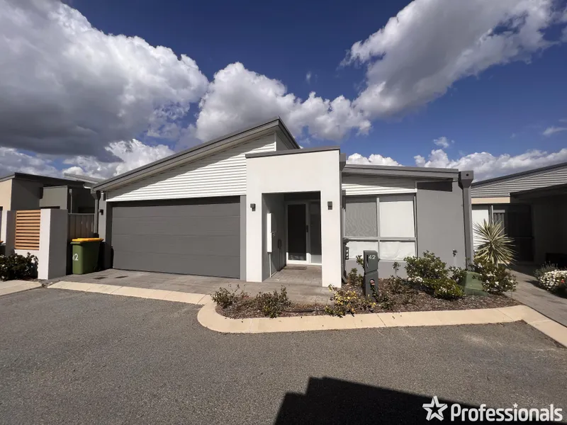 Perfectly Located, safe secure 3 x 2 villa home.