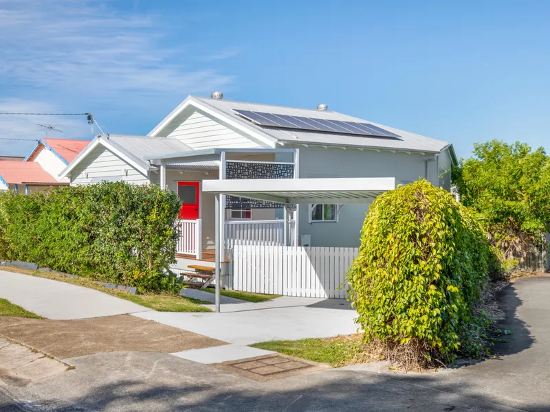 Charming Cottage In Manly