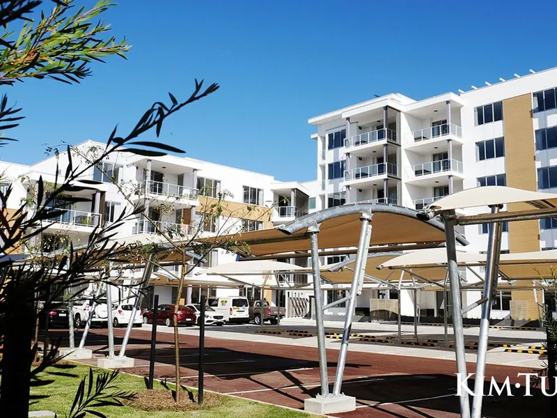 Brand New Luxury Living or Savvy Investment Oppertunity.