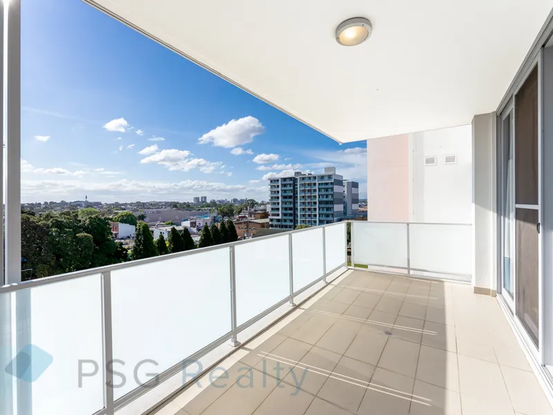 2 bedroom apartment with great park view for rent