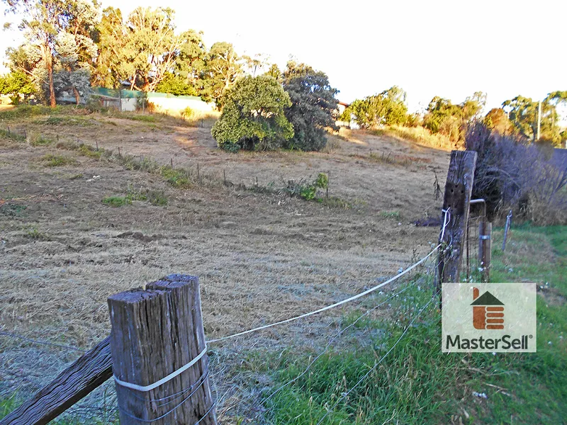 Approx: 1 ACRE (3,051sqm) - Residential Land Zoned R1 Residential...