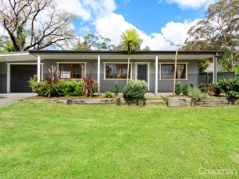 Renovated Cottage with Rear Street Access - In Cooling Off Period - Please Contact The Agent.