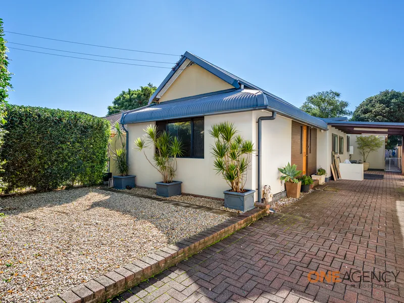 Inner CBD Location on Large Level Block! 