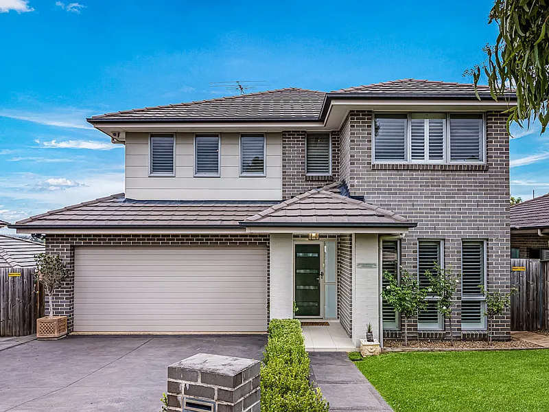 MODERN FAMILY LIVING