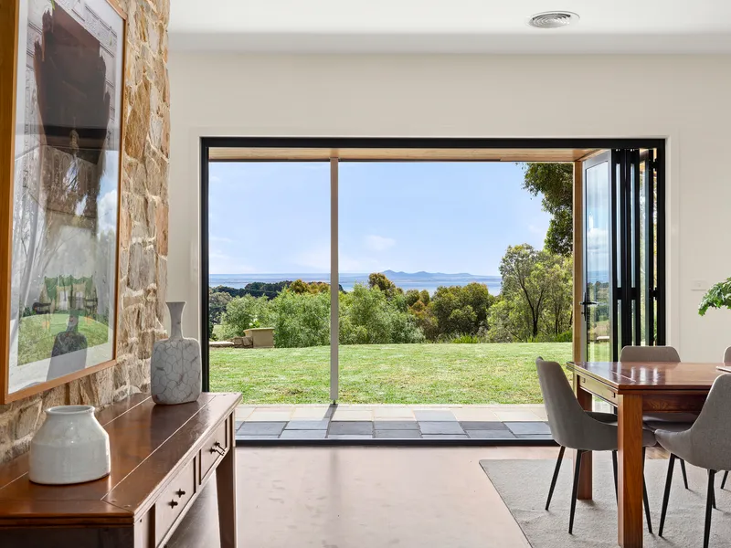 A Private Haven With Bay Views and A Boutique Vineyard