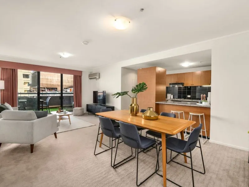 Space, style, and alfresco delight in dynamic CBD surrounds